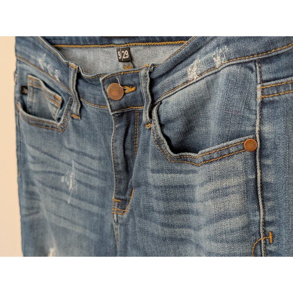 JUDY BLUE Relaxed Fit Distressed Boyfriend Jeans - Size 9/29 - JB8271DK - Picture 3 of 8